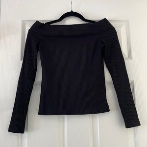 Aritzia ribbed off shoulder long sleeve